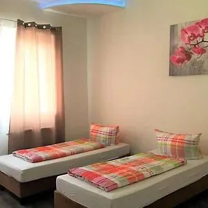 https://hostel-berkut-nuremberg.com-bavaria.com